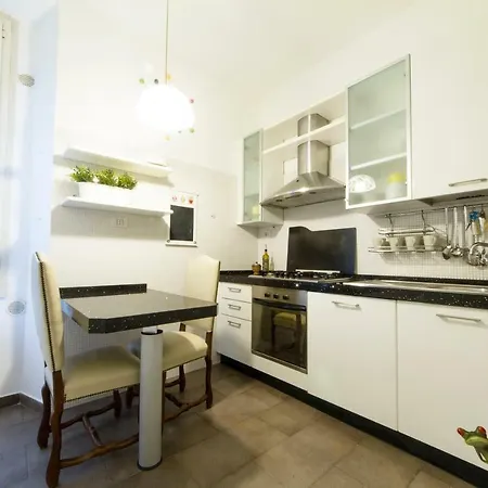 Domus Giulia Rom